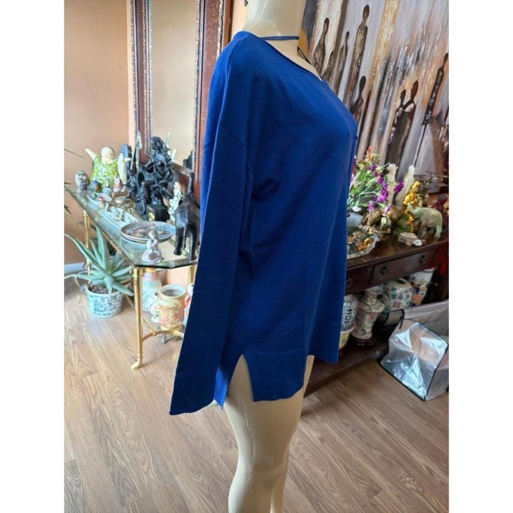 Ladies blouses - Picture 2 of 5